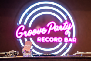 リノベーション事例 | Groove Party – record bar（グルーヴパーティー | 兵庫県西宮市）
